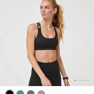 Figs 360 performance sport bra